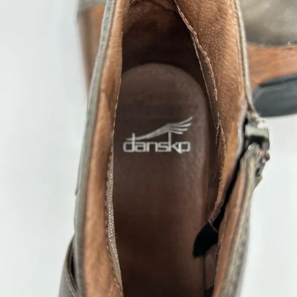 Dansko Women's Delphina Peep toe Clog Ankle Bootie Leather Aged Bronze Sz 38 - Picture 13 of 14